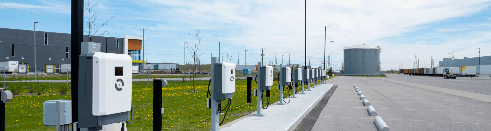 Infrastructure Ikea beauharnois by Polara