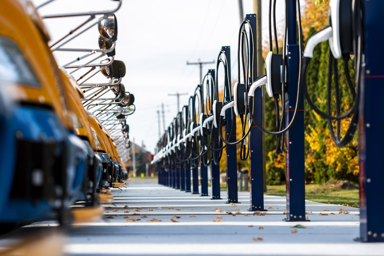 School bus fleet charging Polara